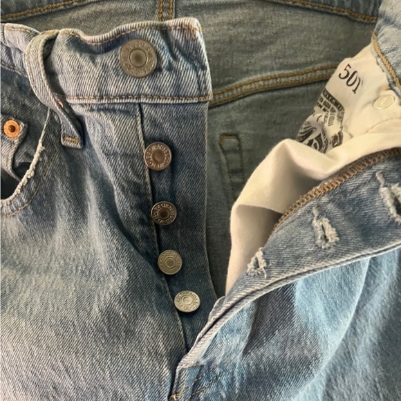 LEVI’s 501  Women’s Jeans - Picture 5 of 6